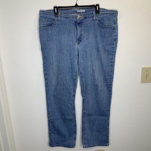 Lee Riders Classic Fit Womens Size 20M Blue Denim Straight Leg Jeans Pants